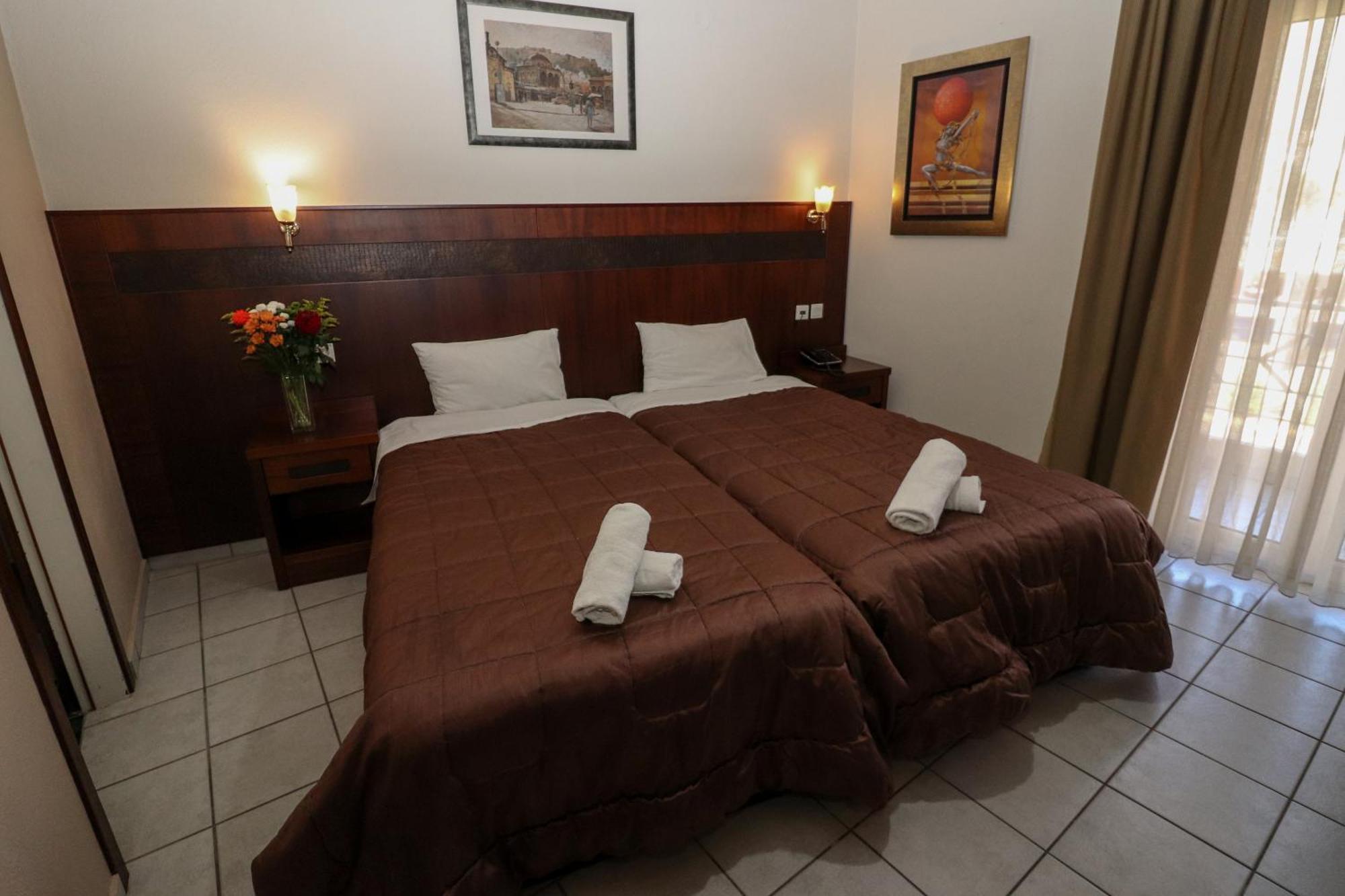 Hotel Orfeas Калампака Экстерьер фото